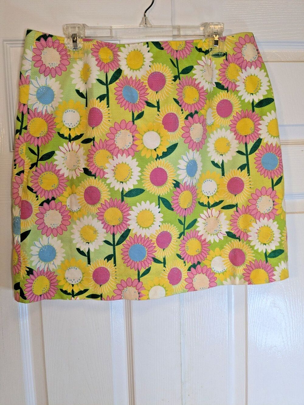 Lilly Pulitzer Size 12 Green Pink Floral Cotton Blend Lined A-Line Mini Skirt